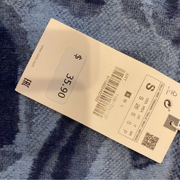 ZARA NEVER WORN TAGS ON Knit Mini Skirt Size Small - Picture 2 of 4